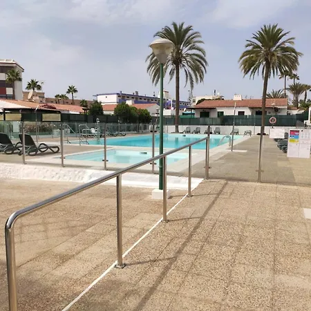 Next Yumbo Center * Playa del Ingles (Gran Canaria)