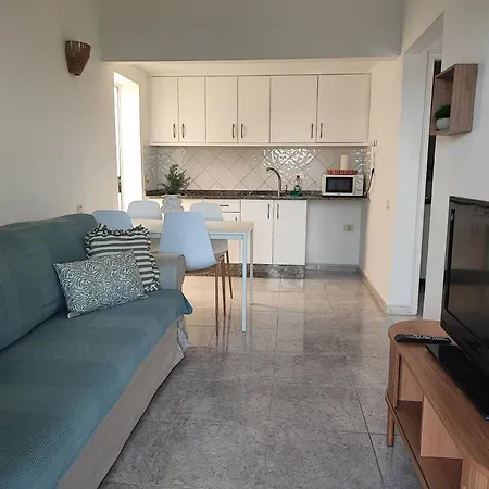 Next Yumbo Center Lägenhet *